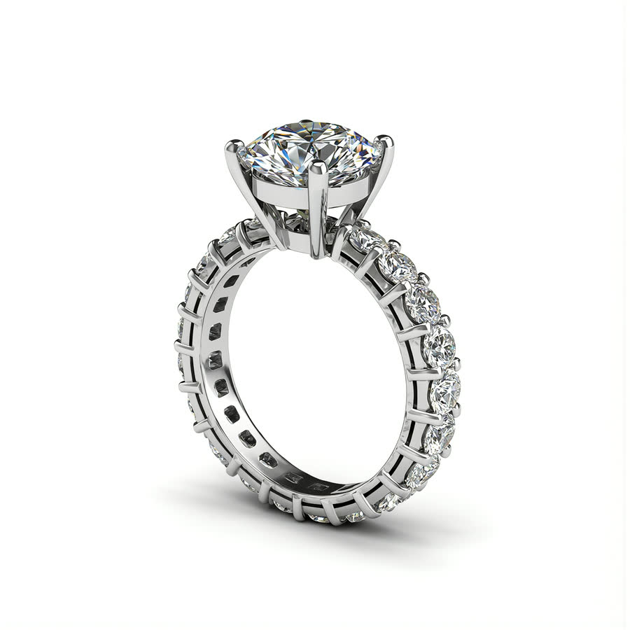 Side profile of a diamond ring from the verified Franky Diamonds studio collection